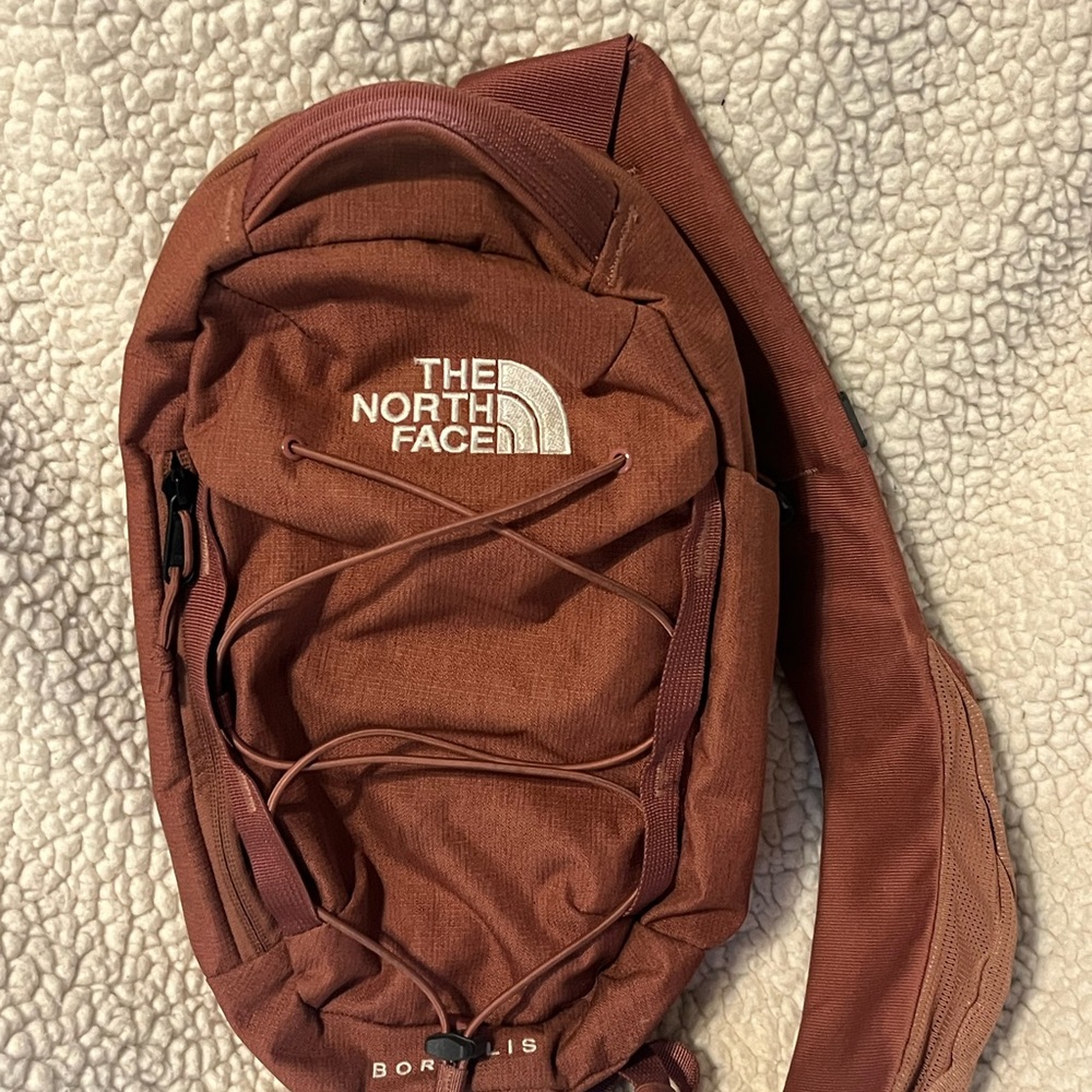 The North Face Borealis Sling Backpack New Condition - Picture 3 of 10